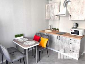 1-к квартира, посуточно, 43м2, 1/1 этаж