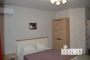 Студия квартира, посуточно, 30м2, 10/17 этаж