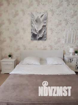 1-к квартира, посуточно, 50м2, 6/18 этаж