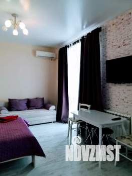 Студия квартира, посуточно, 38м2, 7/8 этаж