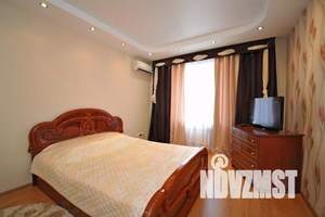 1-к квартира, посуточно, 43м2, 2/5 этаж