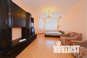 1-к квартира, посуточно, 40м2, 4/12 этаж