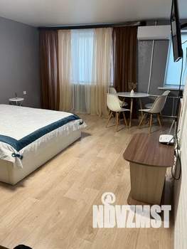 1-к квартира, посуточно, 49м2, 3/5 этаж