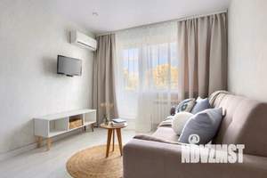 1-к квартира, посуточно, 32м2, 1/1 этаж