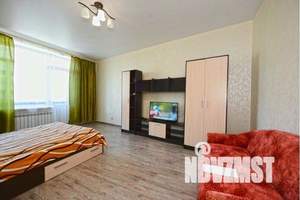 1-к квартира, посуточно, 35м2, 4/5 этаж