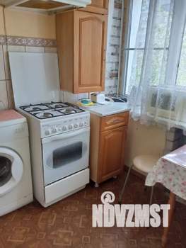 1-к квартира, посуточно, 38м2, 4/9 этаж