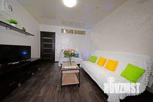 2-к квартира, посуточно, 55м2, 13/18 этаж