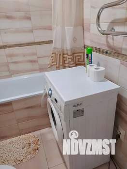 Студия квартира, посуточно, 32м2, 2/5 этаж