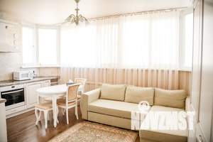 2-к квартира, посуточно, 38м2, 10/10 этаж