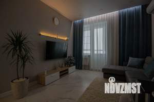 2-к квартира, посуточно, 49м2, 23/24 этаж