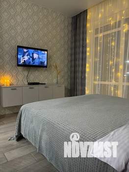 Студия квартира, посуточно, 30м2, 2/23 этаж