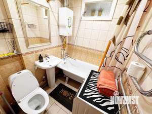 3-к квартира, посуточно, 42м2, 4/5 этаж