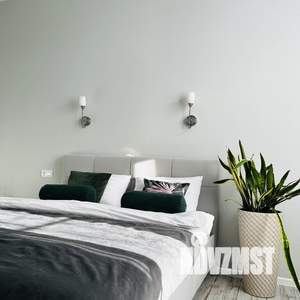 1-к квартира, посуточно, 54м2, 1/1 этаж