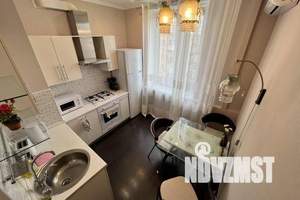 1-к квартира, посуточно, 32м2, 6/6 этаж