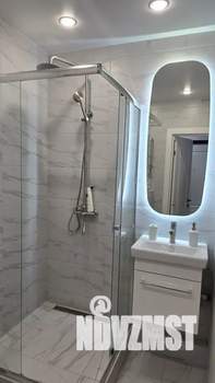 Студия квартира, посуточно, 22м2, 1/20 этаж