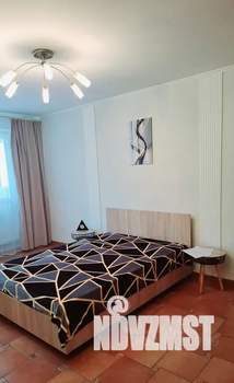 1-к квартира, посуточно, 38м2, 4/5 этаж