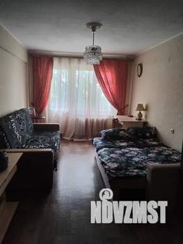 2-к квартира, посуточно, 44м2, 1/5 этаж