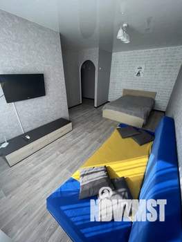 1-к квартира, посуточно, 33м2, 3/5 этаж