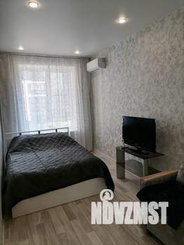 1-к квартира, посуточно, 28м2, 3/8 этаж