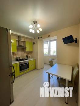 1-к квартира, посуточно, 38м2, 5/9 этаж