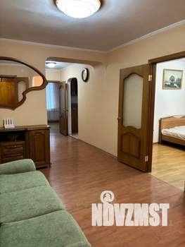 3-к квартира, посуточно, 100м2, 3/9 этаж