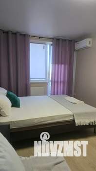 1-к квартира, посуточно, 42м2, 7/21 этаж