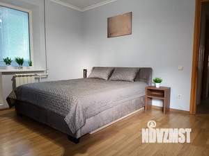 1-к квартира, посуточно, 38м2, 2/9 этаж