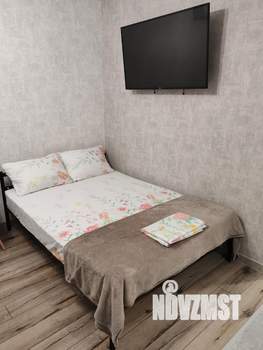 Студия квартира, посуточно, 33м2, 14/23 этаж