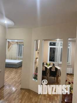 1-к квартира, посуточно, 52м2, 2/9 этаж