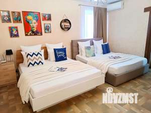 Студия квартира, посуточно, 36м2, 1/4 этаж