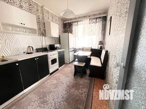 1-к квартира, посуточно, 43м2, 7/9 этаж