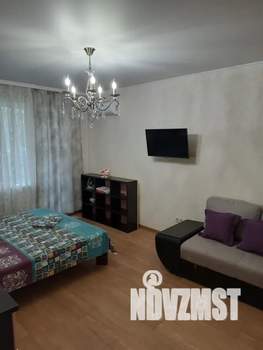 1-к квартира, посуточно, 36м2, 1/16 этаж