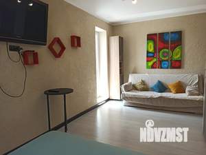 1-к квартира, посуточно, 36м2, 4/9 этаж