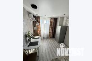 1-к квартира, посуточно, 43м2, 20/20 этаж