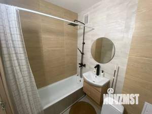 1-к квартира, посуточно, 38м2, 1/10 этаж