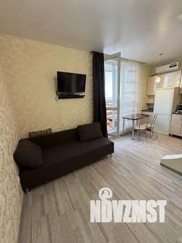 Студия квартира, посуточно, 30м2, 13/16 этаж