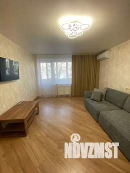 3-к квартира, посуточно, 65м2, 2/9 этаж