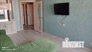 Студия квартира, посуточно, 38м2, 9/9 этаж