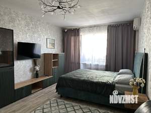 1-к квартира, посуточно, 40м2, 11/18 этаж