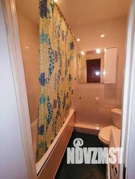 2-к квартира, посуточно, 42м2, 5/5 этаж