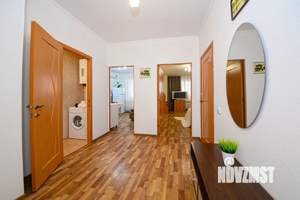 1-к квартира, посуточно, 60м2, 1/1 этаж