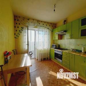 1-к квартира, посуточно, 40м2, 11/16 этаж