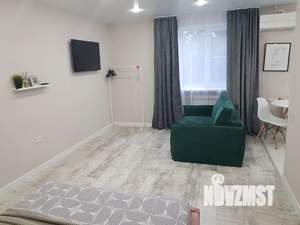 Студия квартира, посуточно, 32м2, 4/5 этаж