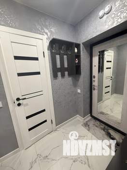 1-к квартира, посуточно, 33м2, 4/9 этаж