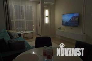 2-к квартира, посуточно, 39м2, 20/23 этаж