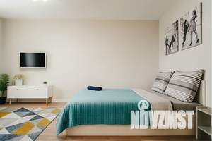 1-к квартира, посуточно, 40м2, 5/5 этаж