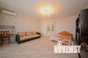 2-к квартира, посуточно, 70м2, 4/12 этаж