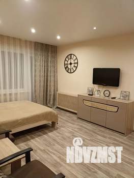 1-к квартира, посуточно, 35м2, 5/16 этаж