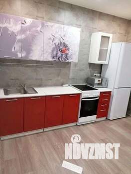 1-к квартира, посуточно, 39м2, 1/1 этаж