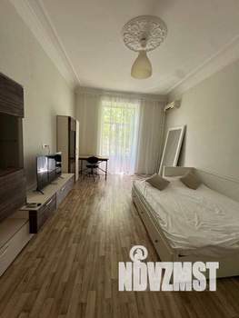 1-к квартира, посуточно, 65м2, 1/1 этаж